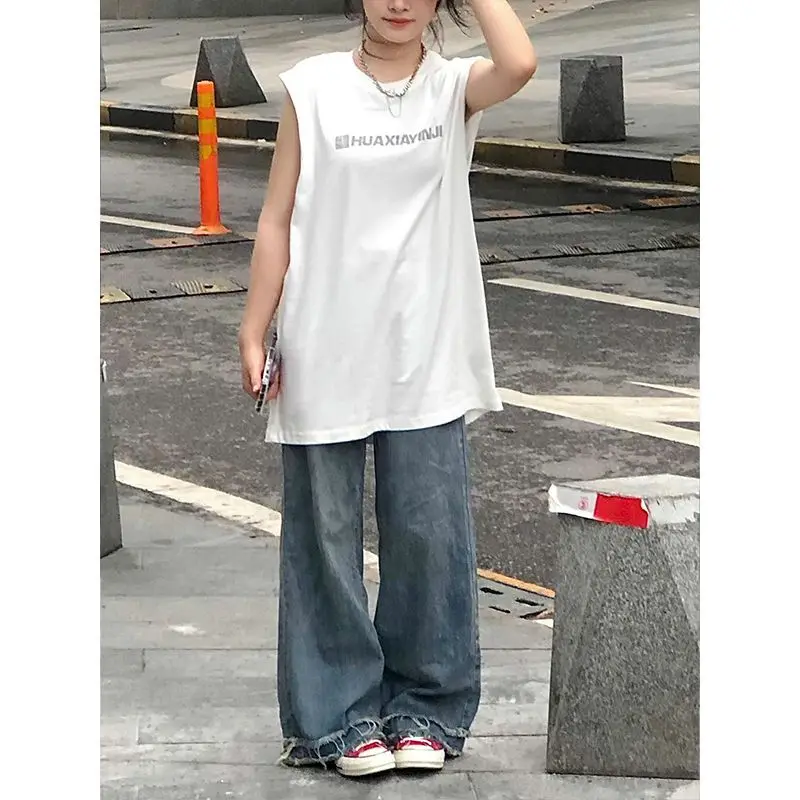Korean fashion retro pure cotton loose couple vest summer mid length versatile casual student sleeveless bottoming shirt T-shirt
Korean fashion retro pure cotton loose couple vest summer mid length versatile casual student sleeveless bottoming shirt T-shirt