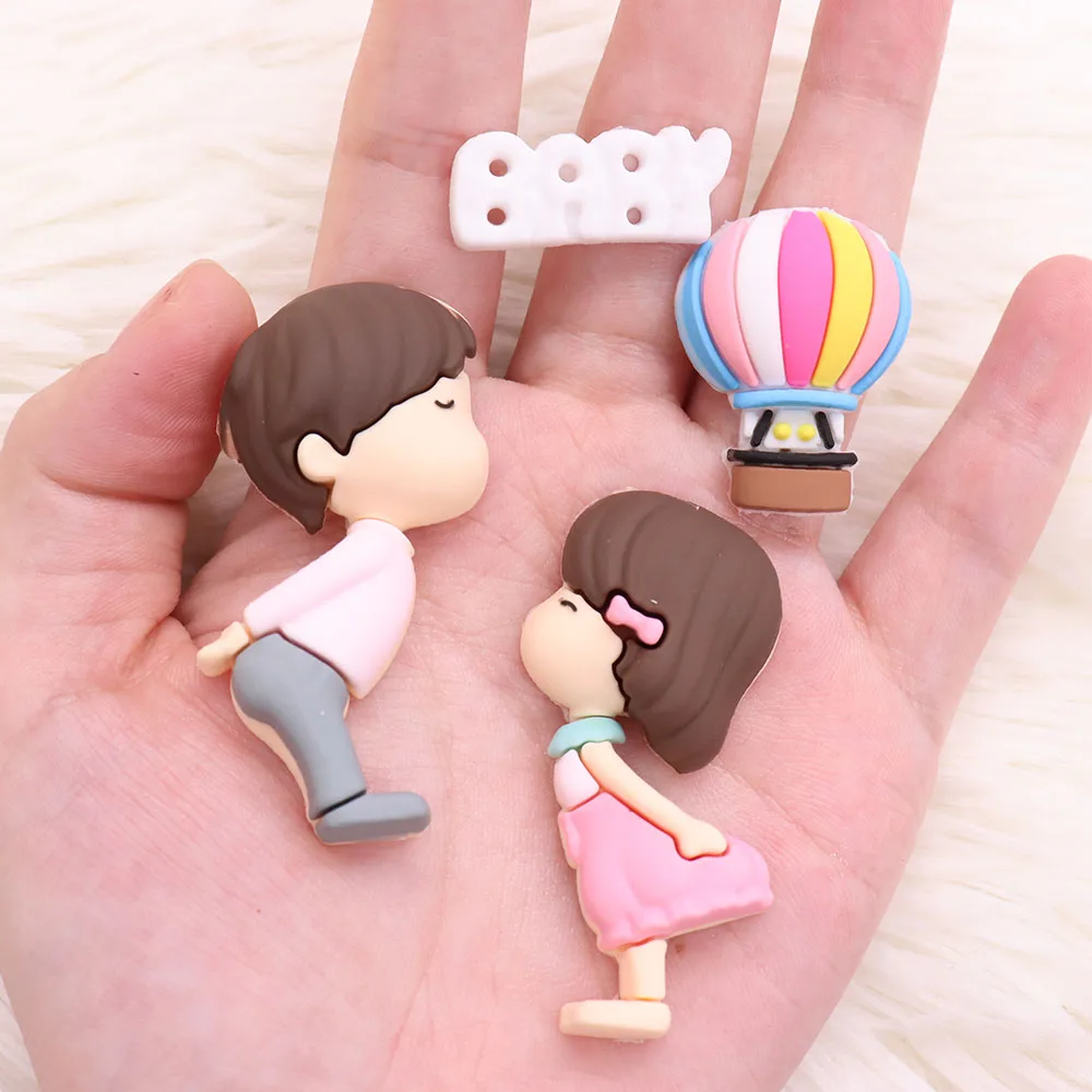 Mix 50PCS PVC Croc Jibz Buckle Hot Air Balloon Couple Baby Love Silicone Croc Slipper Accessories Garden Shoes Ornaments Gift
Mix 50PCS PVC Croc Jibz Buckle Hot Air Balloon Couple Baby Love Silicone Croc Slipper Accessories Garden Shoes Ornaments Gift