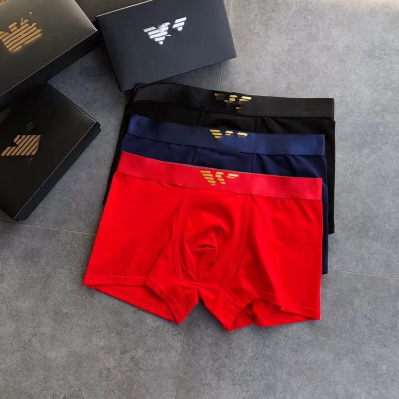 2023 New Men underwear 3 pieces in a box boxed flat corner underwear pure cotton boxed panties
2023 New Men underwear 3 pieces in a box boxed flat corner underwear pure cotton boxed panties