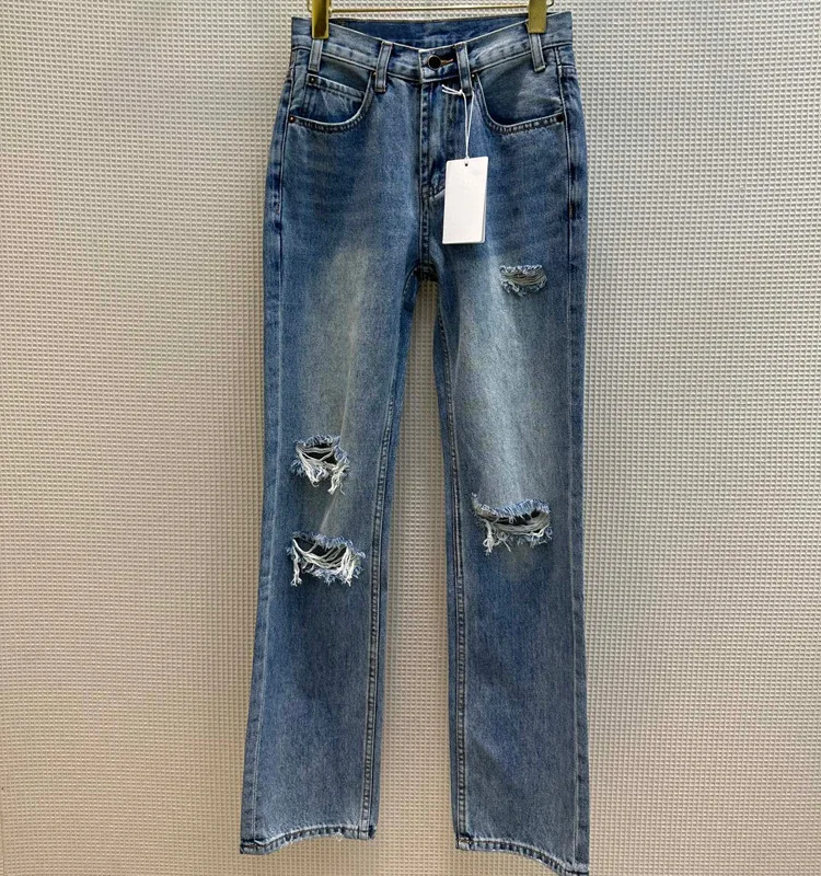 2023 vintage fashionable street distressed washed ripped holes high waist slim casual straight mop jeans
2023 vintage fashionable street distressed washed ripped holes high waist slim casual straight mop jeans