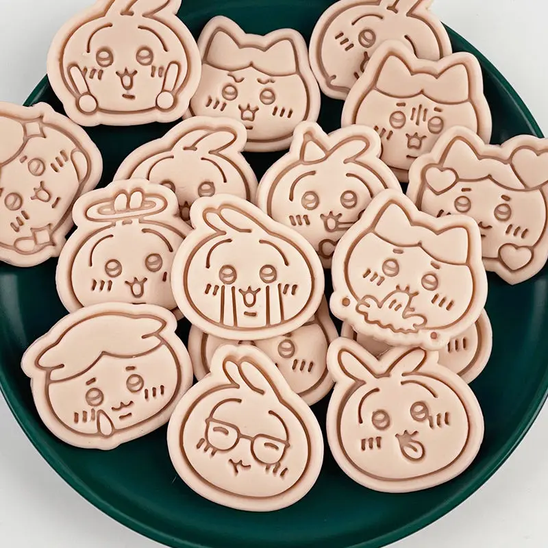 Chiikawa ちいかわ Cookie Cutter Cookies Cartoon Push Type Watermelon Stone Sculpture Impression Cute Cooking Family Kid Kawaii
Chiikawa ちいかわ Cookie Cutter Cookies Cartoon Push Type Watermelon Stone Sculpture Impression Cute Cooking Family Kid Kawaii