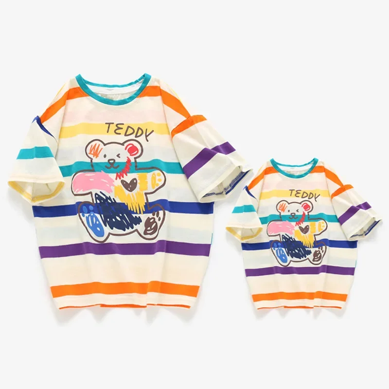 

Одинаковые Семейные наряды, летняя Новинка, Детская футболка для маленьких девочек и мальчиков, мультяшная полосатая футболка для мамы и дочки, подходящая одежда
