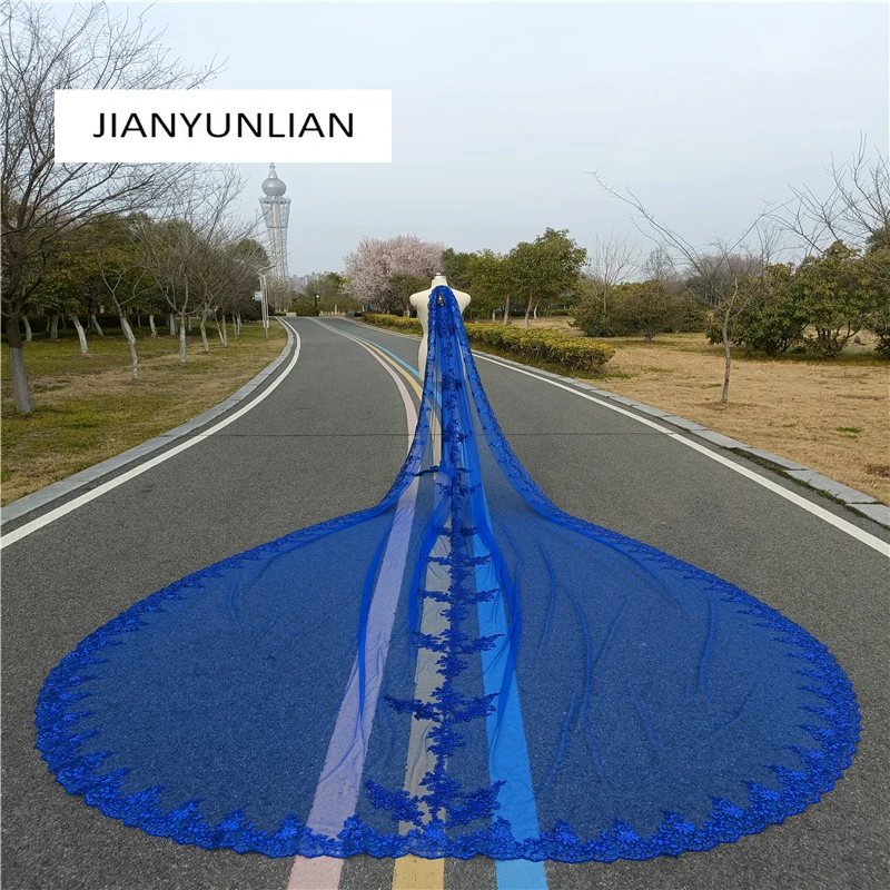 New Royal Blue 3 Meters 3.5M 4M 5M Bling Sequins Lace Long Cathedral Wedding Veil Colorful Bridal Veil with Comb
New Royal Blue 3 Meters 3.5M 4M 5M Bling Sequins Lace Long Cathedral Wedding Veil Colorful Bridal Veil with Comb