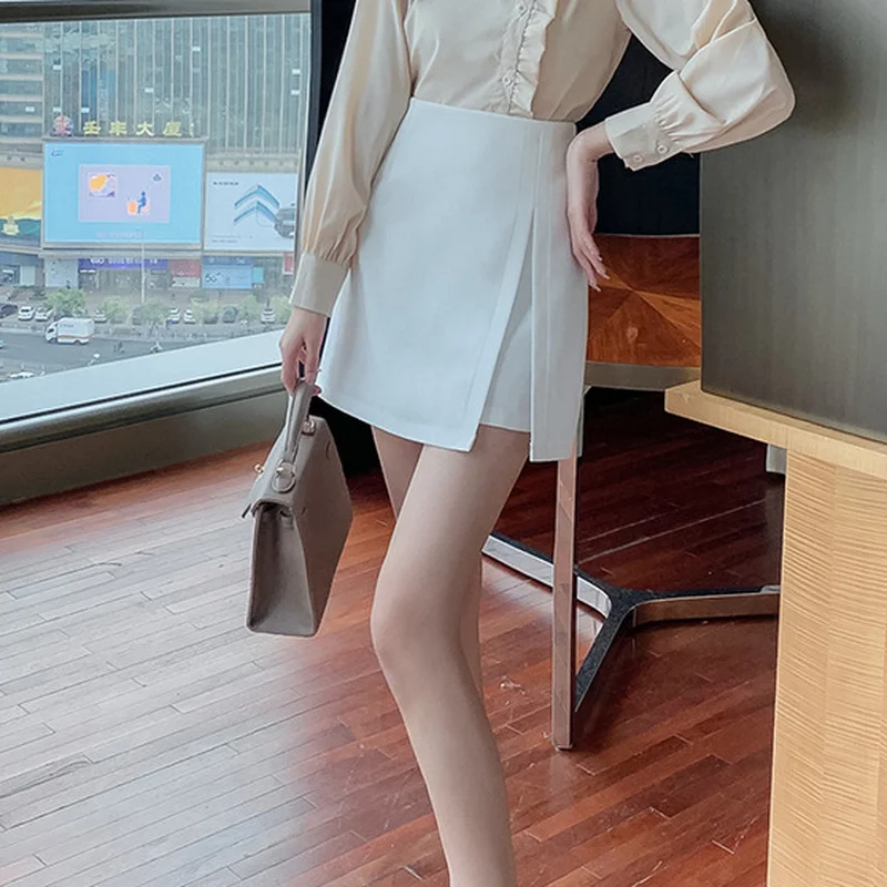 2021 spring new style skirt high waist fashion irregular culottes black short skirt A-line skirt split hip skirt
2021 spring new style skirt high waist fashion irregular culottes black short skirt A-line skirt split hip skirt
