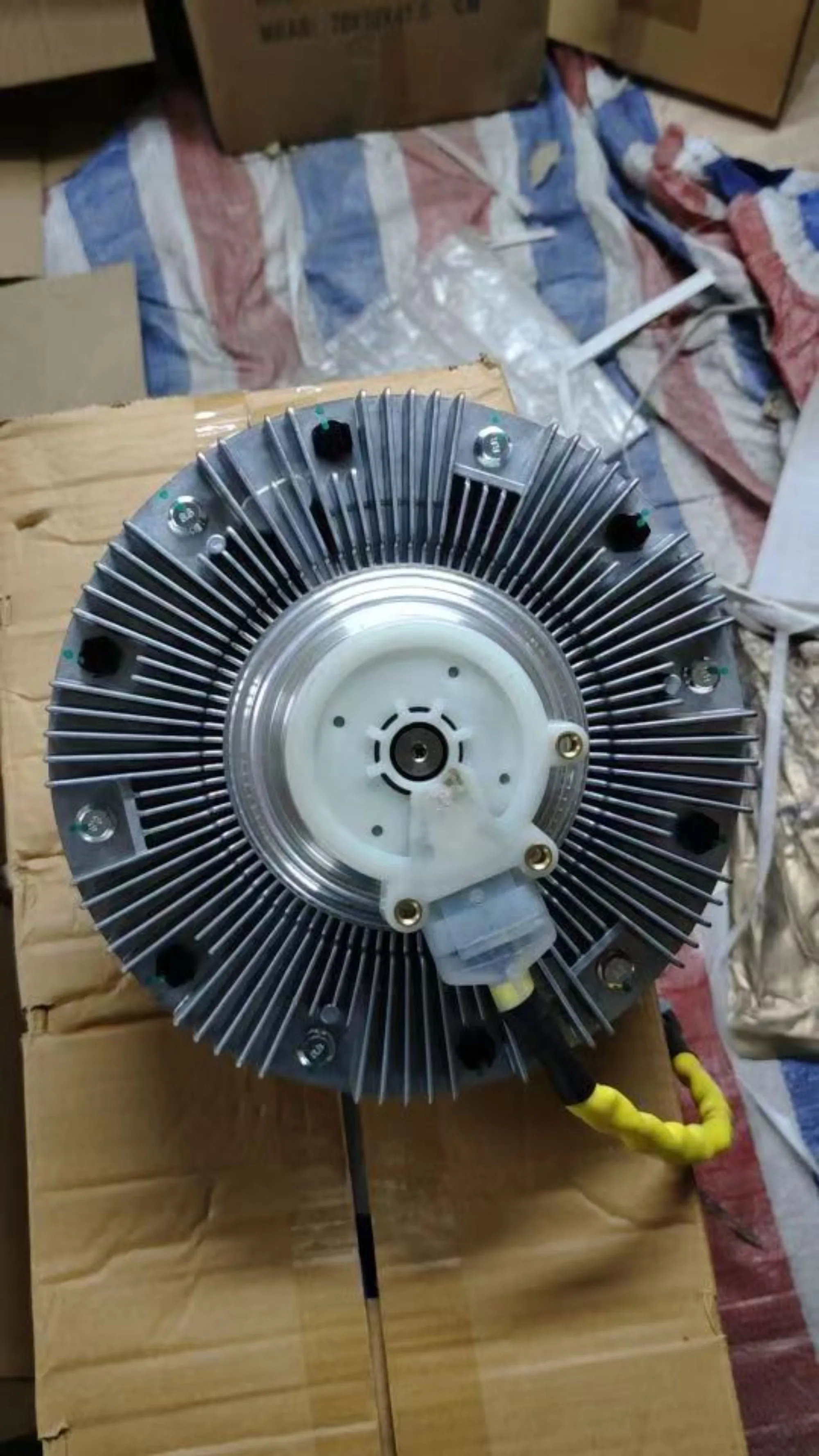 High quality fan clutch for fan belt excavator suitable for Cat E324E325E328D E329D281-3588281-3589
High quality fan clutch for fan belt excavator suitable for Cat E324E325E328D E329D281-3588281-3589