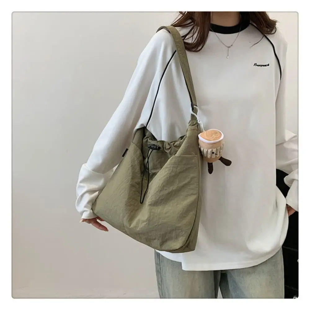 2024 Fashion Women Shoulder Bag Solid Color Casual High Quality Tote Bag Nylon Basic Style Crossbody Bag
2024 Fashion Women Shoulder Bag Solid Color Casual High Quality Tote Bag Nylon Basic Style Crossbody Bag