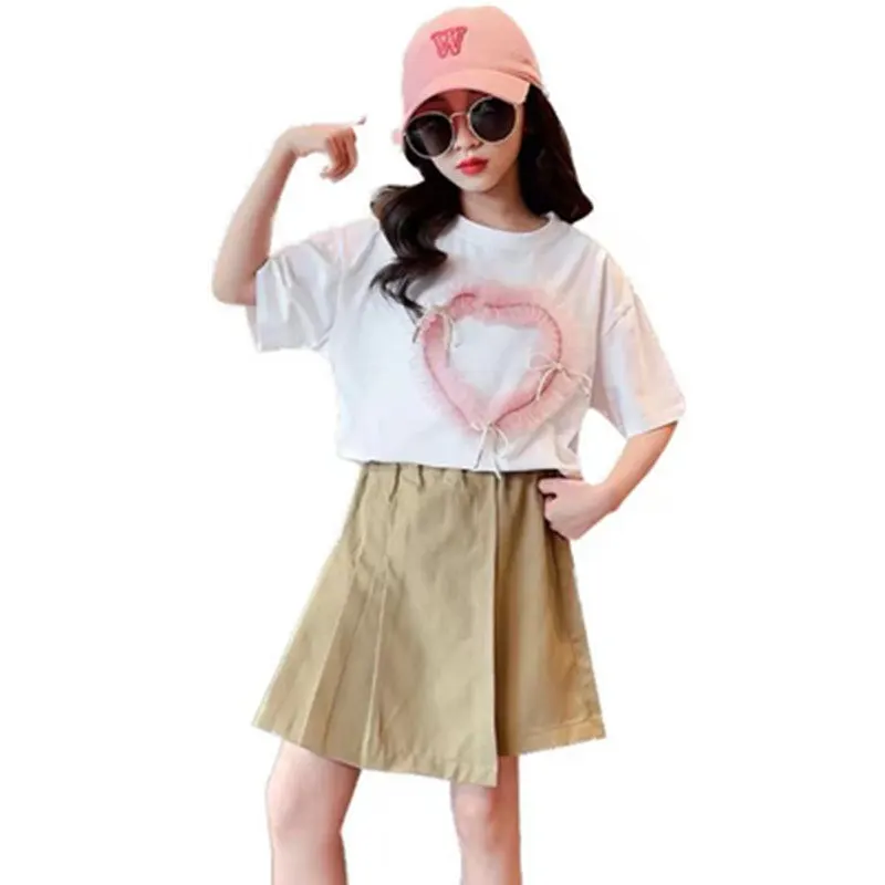 Summer Girls Lace Heart T-Shirt + Khaki Shorts Set Short Sleeve Pullover Black White Tops Girls Casual Clothes 2Pcs Korean Suits
Summer Girls Lace Heart T-Shirt + Khaki Shorts Set Short Sleeve Pullover Black White Tops Girls Casual Clothes 2Pcs Korean Suits