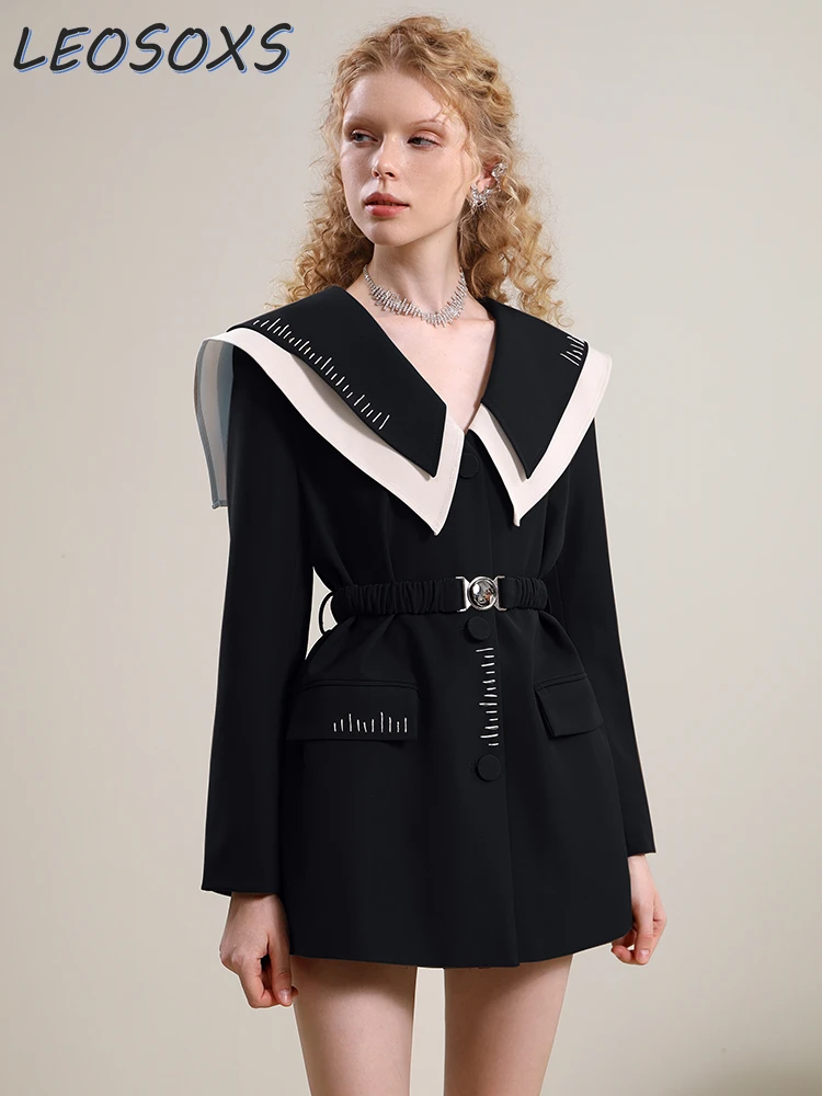 Fall 2023 New Blazer Coats Women's Preppy Style Large Lapel Design Waist Slimming Mid-Length Black Suit Blazer Coat Jacket Top
Fall 2023 New Blazer Coats Women's Preppy Style Large Lapel Design Waist Slimming Mid-Length Black Suit Blazer Coat Jacket Top