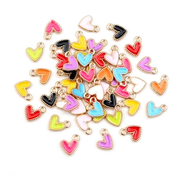 50Pcs 9x10mm 작은 다채로운 합금 심장 매력 귀여운 사랑 펜던트 DIY 팔찌 목걸이 쥬얼리 만들기 액세서리