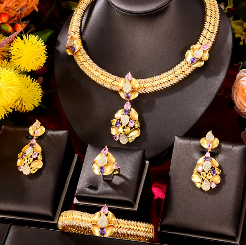 2023 New Fashion 4 Piece Bridal Zirconia Full Set Women's Party Jewelry Set Luxury Dubai Nigeria Crystal Wedding Jewelry Set
2023 New Fashion 4 Piece Bridal Zirconia Full Set Women's Party Jewelry Set Luxury Dubai Nigeria Crystal Wedding Jewelry Set