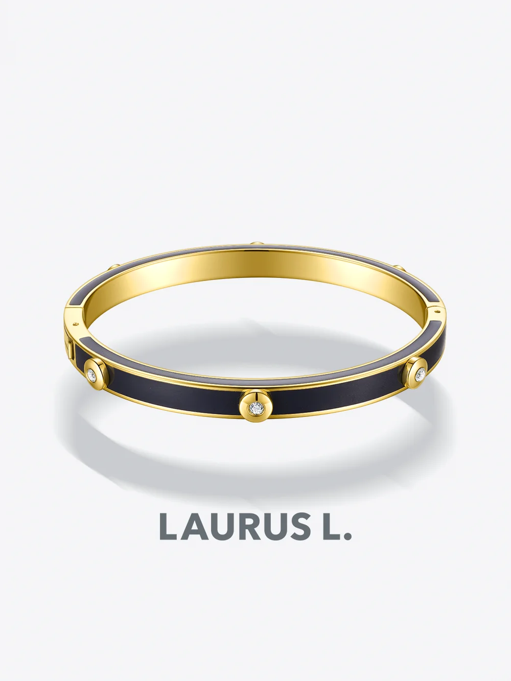 Классические эмалевые браслеты для женщин, круглый белый кубический цирконий, нержавеющая сталь 316L, ручная полировка, роскошные дизайнерские ювелирные изделия
Классические эмалевые браслеты для женщин, круглый белый кубический цирконий, нержавеющая сталь 316L, ручная полировка, роскошные дизайнерские ювелирные изделия