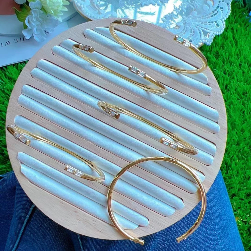 5PCS, Gold Color Cubic Zirconia Thin Bangles Bracelets for Women Party Jewelry Birthday Gifts
5PCS, Gold Color Cubic Zirconia Thin Bangles Bracelets for Women Party Jewelry Birthday Gifts