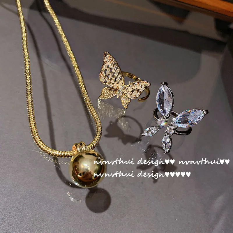 Позолоченный изящный кулон из фианита длинное ожерелье Y-образной формы в стиле бохо изящная простая Подарочная бижутерия
Позолоченный изящный кулон из фианита длинное ожерелье Y-образной формы в стиле бохо изящная простая Подарочная бижутерия