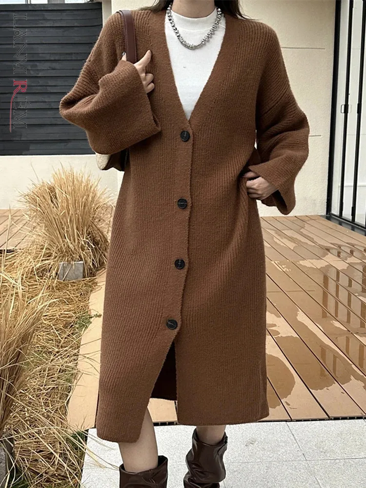 LANMREM Women Knitted Long Coat Casual V Neck Single Breasted Solid Color Sweater Fashion 2023 Winter New Clothing 2AA2568
LANMREM Women Knitted Long Coat Casual V Neck Single Breasted Solid Color Sweater Fashion 2023 Winter New Clothing 2AA2568