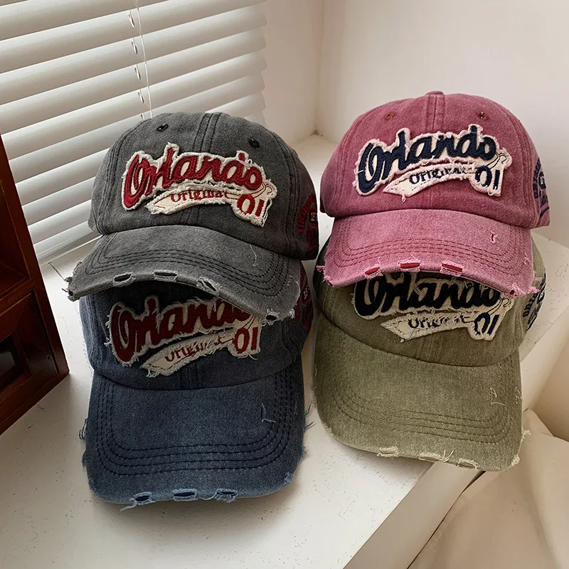 American retro old baseball cap, female big head, washed hole, cowboy, wide brim, cap, small face hat.
American retro old baseball cap, female big head, washed hole, cowboy, wide brim, cap, small face hat.