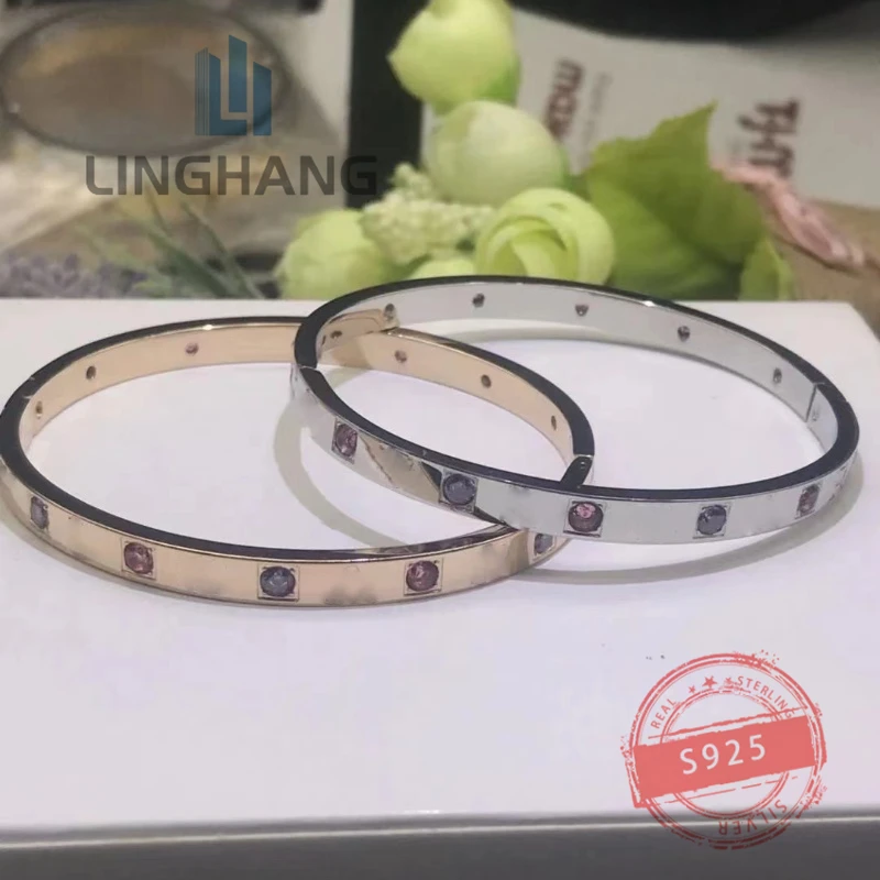 1:1Hot Selling European and American Brand 925 Silver Classic Bracelet Women's Fashion Party Luxury Jewelry Valentine's Day Gift
1:1Hot Selling European and American Brand 925 Silver Classic Bracelet Women's Fashion Party Luxury Jewelry Valentine's Day Gift