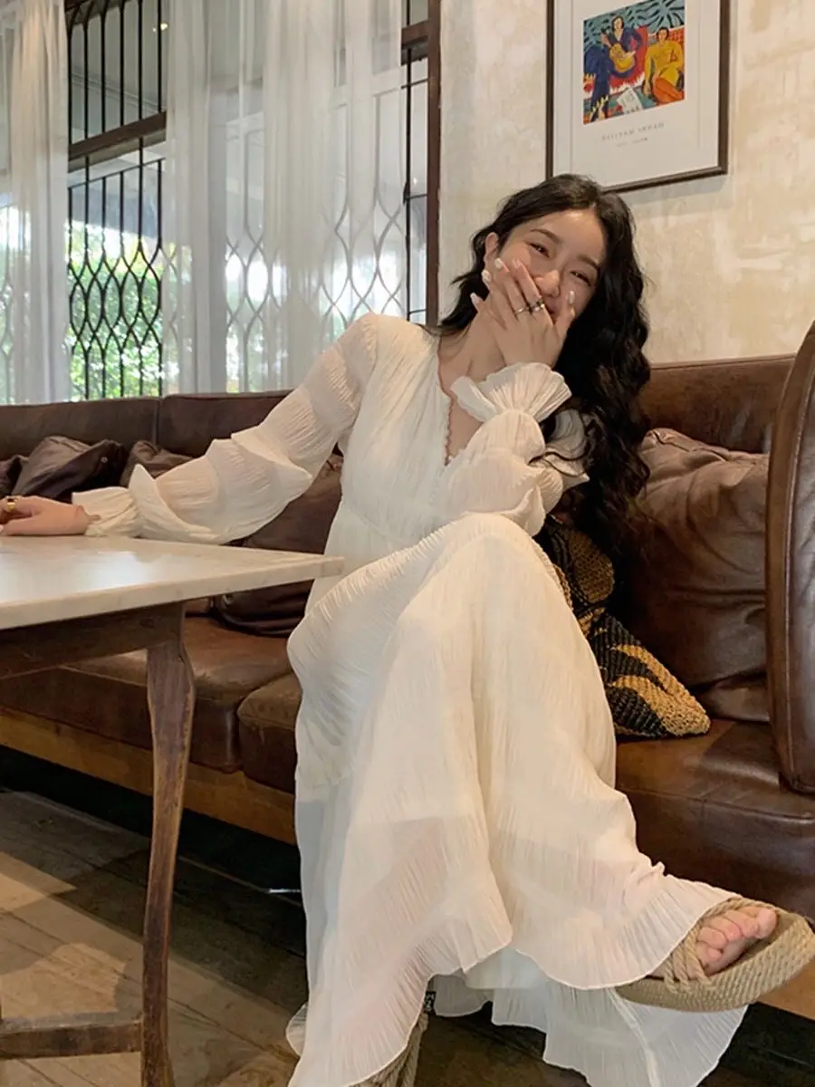Spring Summer New V-neck Long-sleeved Korean Dress Women's Solid Color Temperament High Waist Long Dresses
Spring Summer New V-neck Long-sleeved Korean Dress Women's Solid Color Temperament High Waist Long Dresses