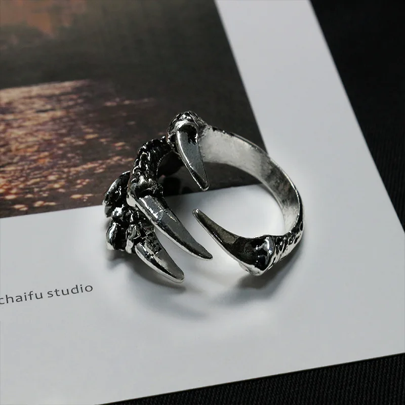 

Trendy Fashion Skull Claw Ring Retro Alloy Personalized Open Ring Simple Domineering Men Women Eagle Claw Ring Jewelry Gift
