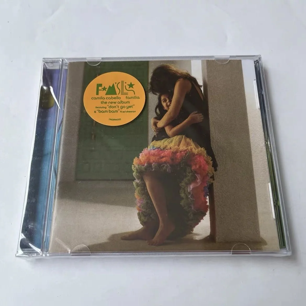 Новый музыкальный CD семейный альбом Camila Cabello, КОМПАКТНЫЙ ДИСК для косплея, плеер, автомобильная Звуковая дорожка, бокс, семейная музыкальная коллекция, подарки 
Новый музыкальный CD семейный альбом Camila Cabello, КОМПАКТНЫЙ ДИСК для косплея, плеер, автомобильная Звуковая дорожка, бокс, семейная музыкальная коллекция, подарки