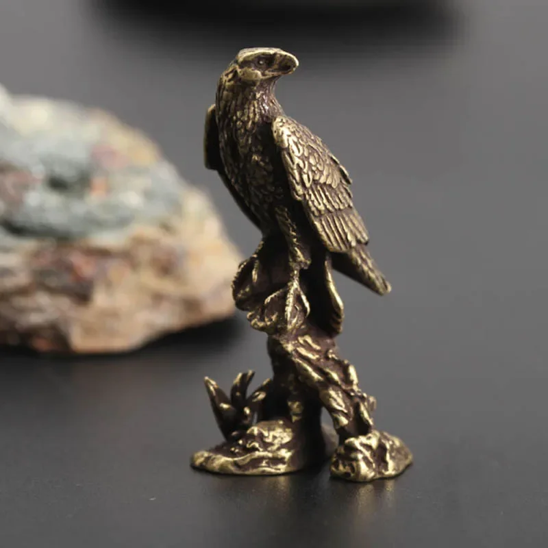 New Brass Eagle Statue Vintage Simulated Animal Statue For Home Office Desk Animal Decoration Toy Gift
New Brass Eagle Statue Vintage Simulated Animal Statue For Home Office Desk Animal Decoration Toy Gift