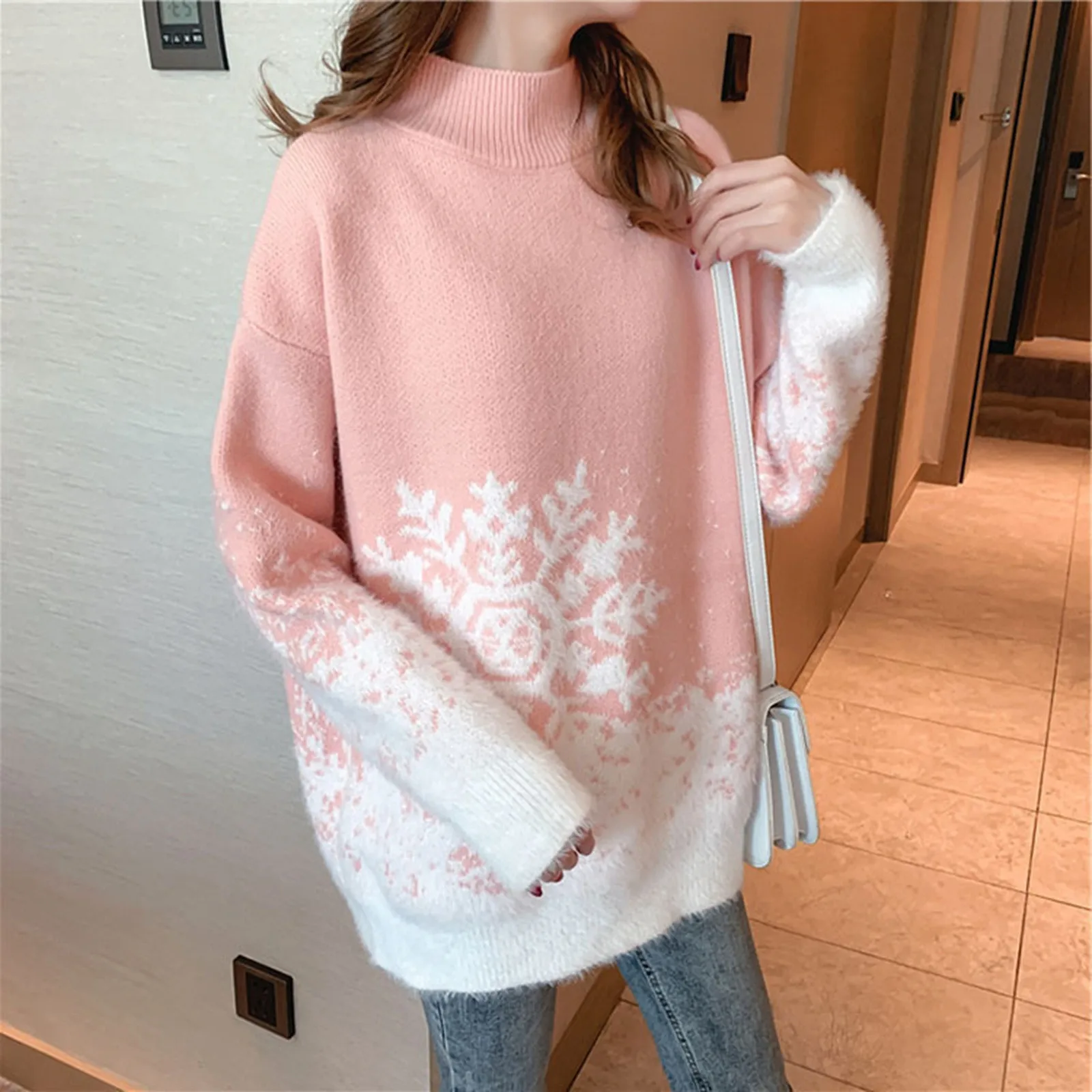 2023 Female Winter Korean Round Neck Pullovers Long Sleeve Sweater Casual Fashion Knitting Christmas Popularity Comfortable Tops
2023 Female Winter Korean Round Neck Pullovers Long Sleeve Sweater Casual Fashion Knitting Christmas Popularity Comfortable Tops