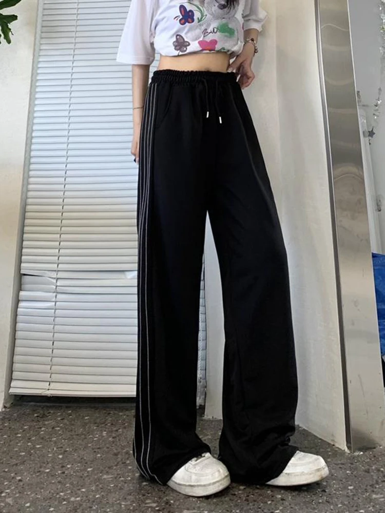 Zoki 4Xl Oversize Loose Striped Sweatpants Women Harajuku High Waist Preppy Style Student Casual Trousers Korean Black Pants
Zoki 4Xl Oversize Loose Striped Sweatpants Women Harajuku High Waist Preppy Style Student Casual Trousers Korean Black Pants