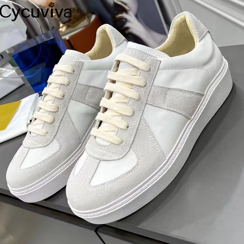 New Lace Up Platform Flat Casual Shoes Men White Patchwork Sneakers Male Spring Outwear Runner Flat Shoes Men & Women 2022
New Lace Up Platform Flat Casual Shoes Men White Patchwork Sneakers Male Spring Outwear Runner Flat Shoes Men & Women 2022