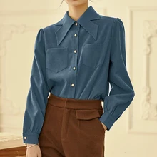 2021 winter thick long-sleeved shirt female design sense French irregular dovetail collar commuter retro long-sleeved shirt
2021 winter thick long-sleeved shirt female design sense French irregular dovetail collar commuter retro long-sleeved shirt