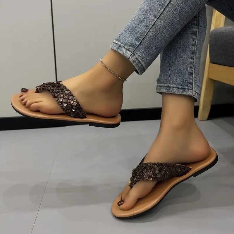 2023 Brand Women's Shoes Pinch Toe Women's Slippers Fashion Sequins Casual Slippers Women New Slingbacks Flip Flops for Women
2023 Brand Women's Shoes Pinch Toe Women's Slippers Fashion Sequins Casual Slippers Women New Slingbacks Flip Flops for Women