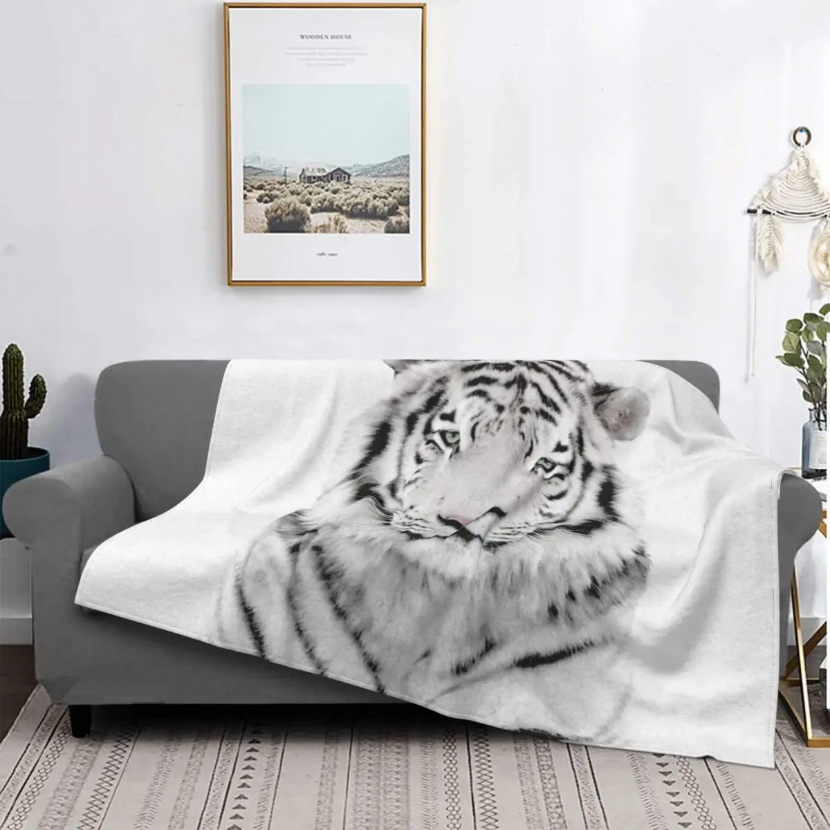 White Tiger Pattern Blanket Flannel Spring and Autumn Tropical Animal Forest Breathable Lightweight Blanket Home Sofa Carpet
White Tiger Pattern Blanket Flannel Spring and Autumn Tropical Animal Forest Breathable Lightweight Blanket Home Sofa Carpet