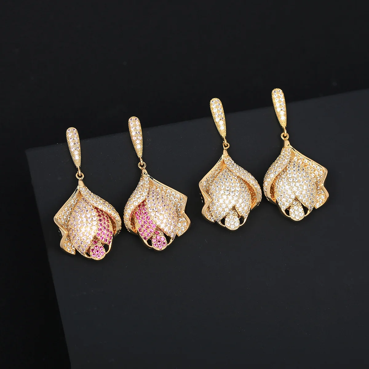 2023 New In S925 Silver Needle Fashion Gold Rose Flower Tulip Pendant Big Earrings for Women Jewelry Holiday Party Gift
2023 New In S925 Silver Needle Fashion Gold Rose Flower Tulip Pendant Big Earrings for Women Jewelry Holiday Party Gift