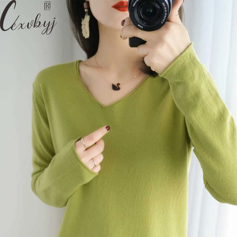 Women V-Neck Sweater Solid Colors Basic Long Sleeve Knitwear Top All-Match Spring Fall Casual Knitted Pullover Shirt Oversized
Women V-Neck Sweater Solid Colors Basic Long Sleeve Knitwear Top All-Match Spring Fall Casual Knitted Pullover Shirt Oversized