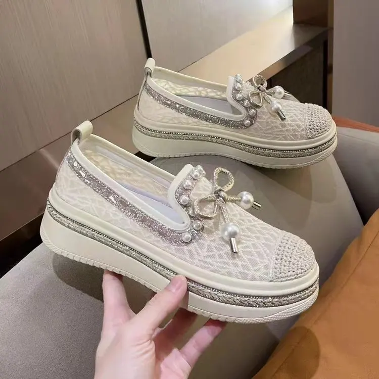 Summer Women's Shoes 2023 New Fashion Cute Breathable Casual Sneakers Girls Bow Korean Style Flats Lace Slip-on Vulcanize Shoes
Summer Women's Shoes 2023 New Fashion Cute Breathable Casual Sneakers Girls Bow Korean Style Flats Lace Slip-on Vulcanize Shoes