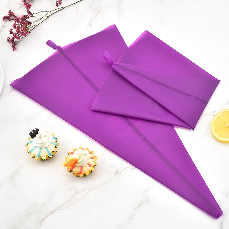 BCMJHWT 1Pcs Kitchen Gadgets Cream Pastry Bag Baking Accessories DIY Cake Decorating Food Grade TPU Reusable Piping Bags
BCMJHWT 1Pcs Kitchen Gadgets Cream Pastry Bag Baking Accessories DIY Cake Decorating Food Grade TPU Reusable Piping Bags