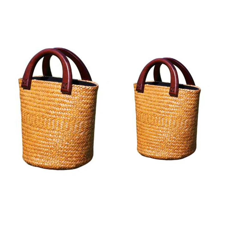 

Handmade Wood Handle Straw Bag Vintage Woven Handbags Seaside Vacation Bag Rattan Bucket Bag