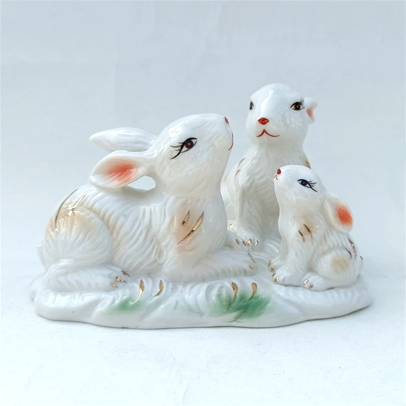 Фарфоровая семейная статуя кролика на основе сердца керамическая заячья Бытовая скульптура детский орнамент подарок на день рождения для родителей декоративное ремесло
Фарфоровая семейная статуя кролика на основе сердца керамическая заячья Бытовая скульптура детский орнамент подарок на день рождения для родителей декоративное ремесло