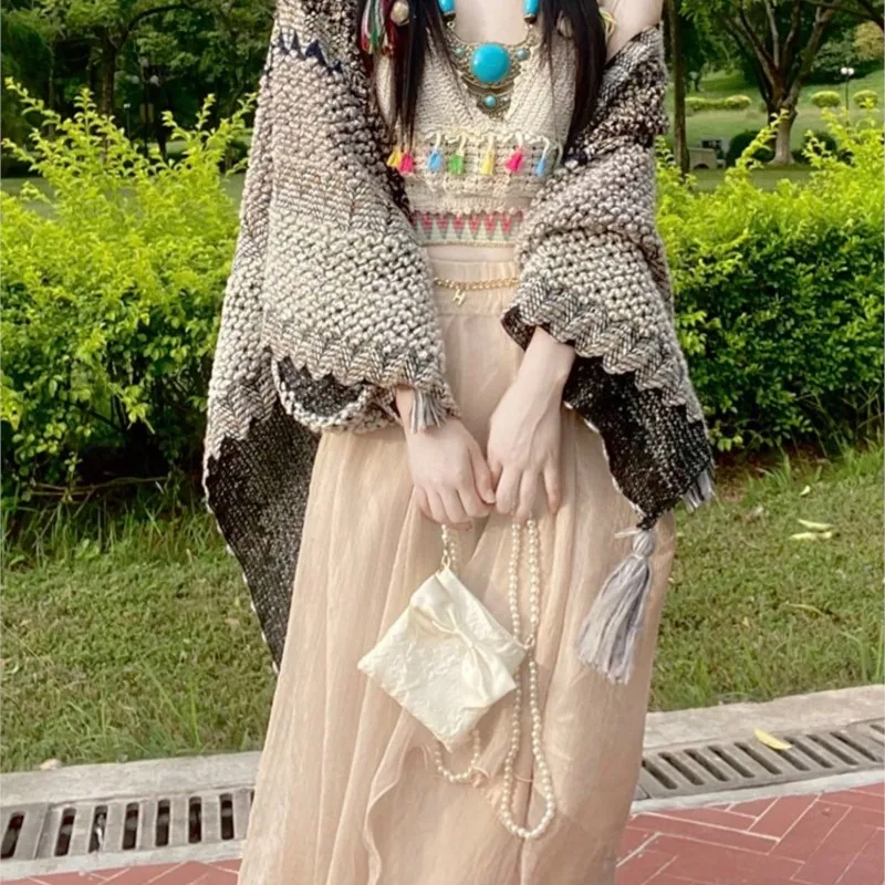 

Bohemian Ethnic Gentle Dress Women's Season Sweet and Spicy Style Fried Street Strap Skirt Two-Piece Suit