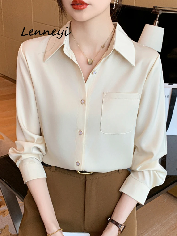 Модная однотонная шелковая блузка для женщин, новая Корейская элегантная офисная свободная атласная блузка с отложным воротником и пуговицами, женский топ в стиле ретро 
Модная однотонная шелковая блузка для женщин, новая Корейская элегантная офисная свободная атласная блузка с отложным воротником и пуговицами, женский топ в стиле ретро