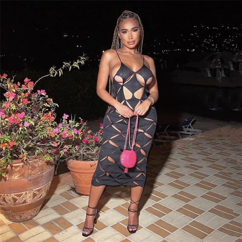 Geometric Hollow Out Maxi Dress Spaghetti Strap Knitted Bodycon Women Summer Beachwear Outfits New Fashion Party Club Sexi Dress
Geometric Hollow Out Maxi Dress Spaghetti Strap Knitted Bodycon Women Summer Beachwear Outfits New Fashion Party Club Sexi Dress