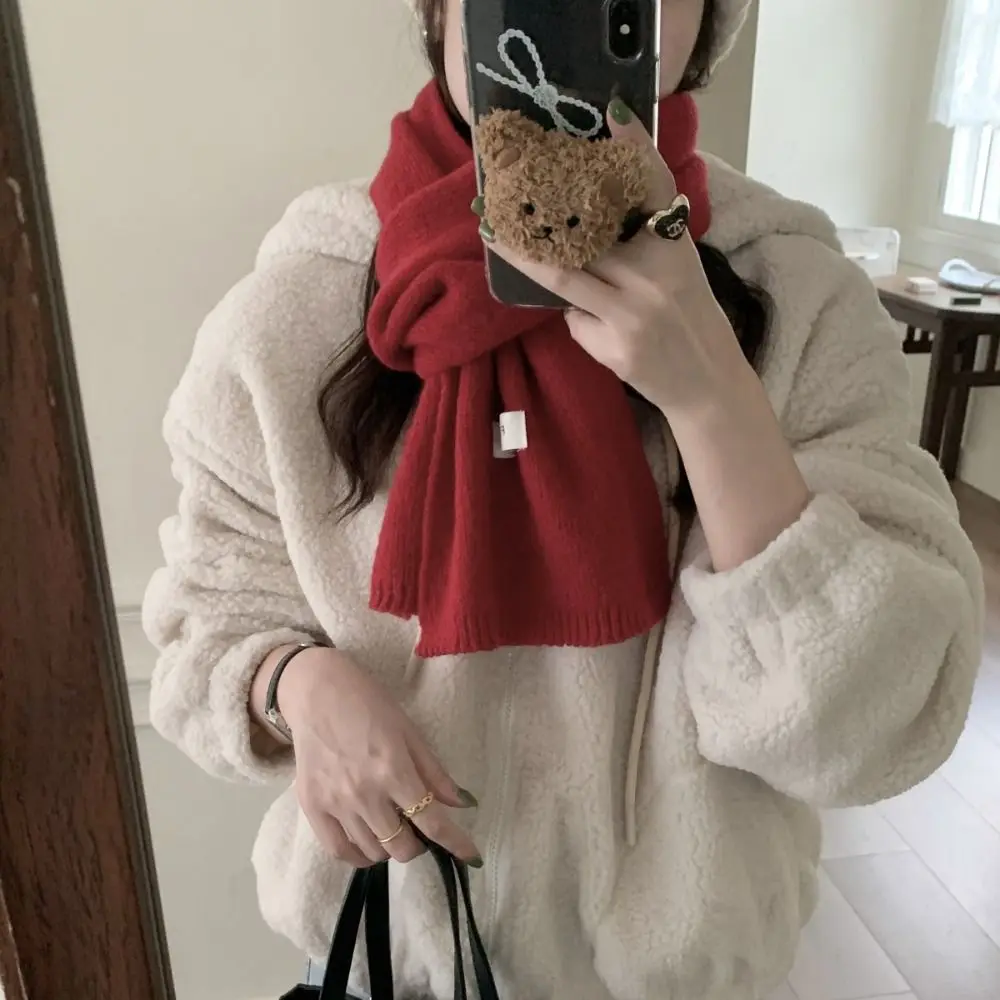 New Style Warm Scarf Korean Winter Solid Color Basic Knitted Scarves Student Couple Fashion Shawl Accessories
New Style Warm Scarf Korean Winter Solid Color Basic Knitted Scarves Student Couple Fashion Shawl Accessories