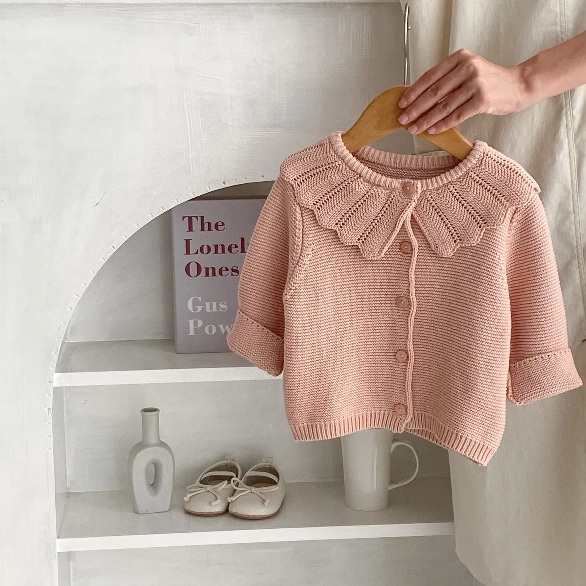 

Casual Autumn Baby Boys Girls Knitted Coats Pink Large Curved Border Turndown Collar Sweaters Single Breasted Cardigans