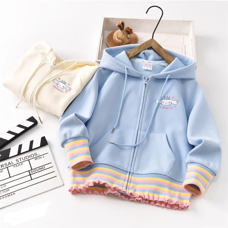 Осенняя Новинка, детская одежда Sanrio, милый свитер с капюшоном в стиле аниме Cinnamoroll для девочек, бейсбольная куртка на молнии, куртка в подарок
Осенняя Новинка, детская одежда Sanrio, милый свитер с капюшоном в стиле аниме Cinnamoroll для девочек, бейсбольная куртка на молнии, куртка в подарок
