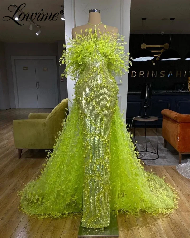 

Two Piece Green Feather Prom Dresses 2023 Haute Couture Crystals Stones Wedding Party Dress Evening Dress With Detachable Train