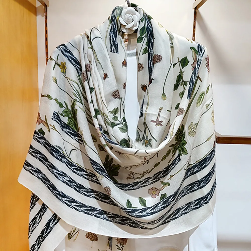 High-end Elegant Women's Exquisite Fresh Flower Series Printed High Quality Thin Cashmere Fine Beard Edge Warm Scarf Shawl Wrap
High-end Elegant Women's Exquisite Fresh Flower Series Printed High Quality Thin Cashmere Fine Beard Edge Warm Scarf Shawl Wrap