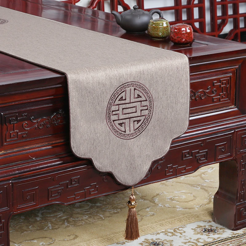 

Chinese Style Quiet Tea Table Flag Embroidery Classical Table Runner TV Cabinet Porch Cabinet Cover Cloth with Tassels