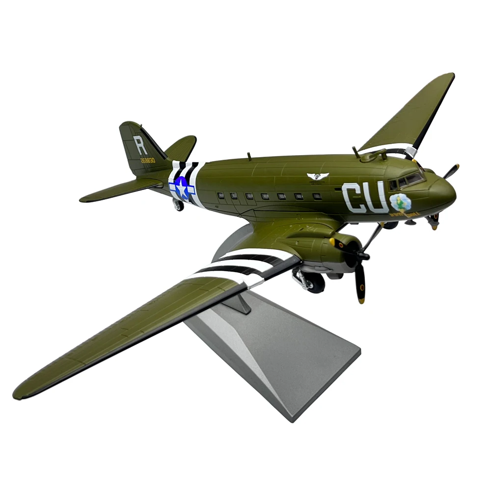 

Модель самолета из литая металла, 1:100, Вторая мировая война Дуглас C47