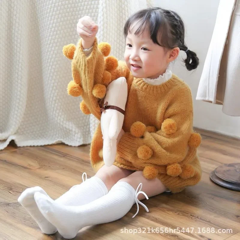 

New Autumn Winter Kids Girls Sweater Round Collar Knitwear Long Sleeves Pullover Pompom Fashion Knitted Bottomed Top H2234