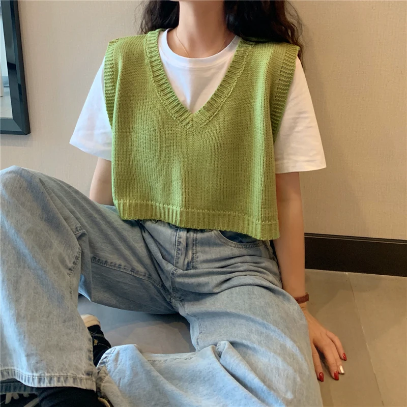 Women V-Neck Knitted Vest 2023 New Autumn Sweater Vests Short Female Casual Sleeveless Twist Knit Pullovers Basic Retro Green
Women V-Neck Knitted Vest 2023 New Autumn Sweater Vests Short Female Casual Sleeveless Twist Knit Pullovers Basic Retro Green