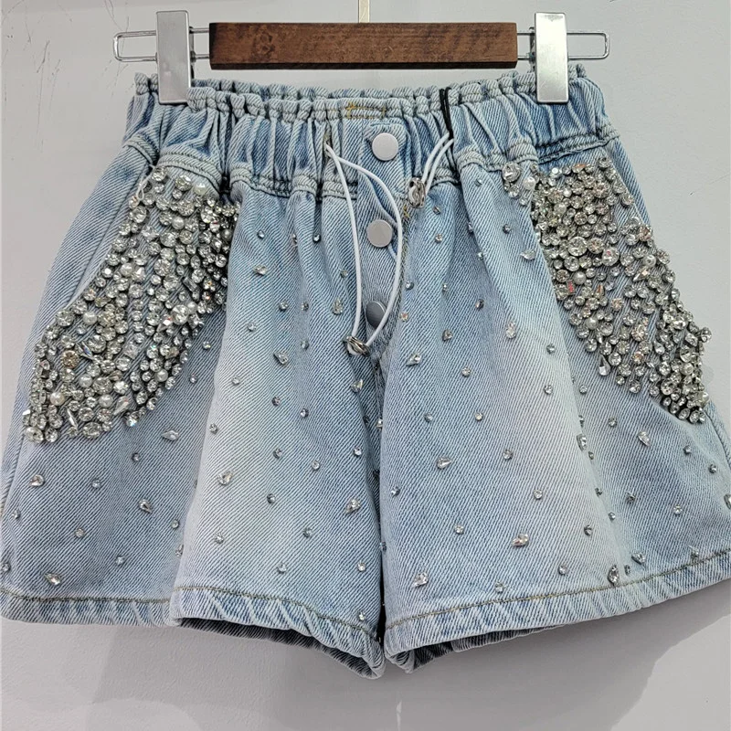 Women Diamonds High Waist Denim Shorts Streetwear Vintage Drawstring Wide Leg Short Pants 2023 Summer New Tide Clothes H179
Women Diamonds High Waist Denim Shorts Streetwear Vintage Drawstring Wide Leg Short Pants 2023 Summer New Tide Clothes H179