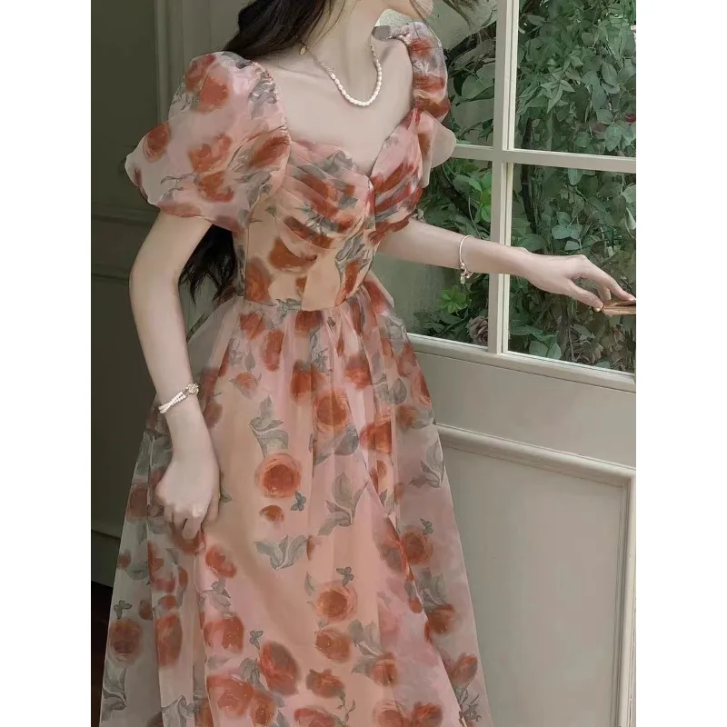 Dry Rose Banquet Fragmented Flower Dress For Women Summer Dopamine Bubble Sleeves French Floral Dress
Dry Rose Banquet Fragmented Flower Dress For Women Summer Dopamine Bubble Sleeves French Floral Dress